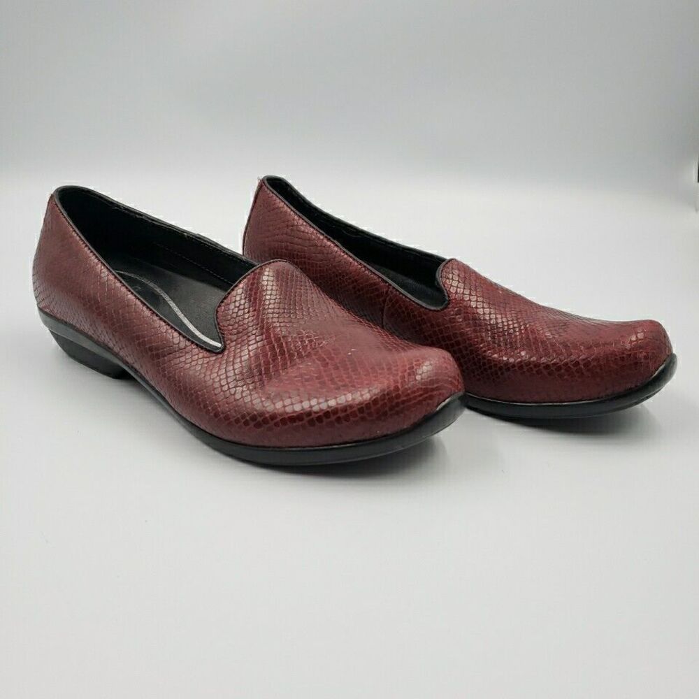 Dansko Womens Loafer Shoes Olivia Faux Snakeskin Leather Slip-On Loafer Size 38